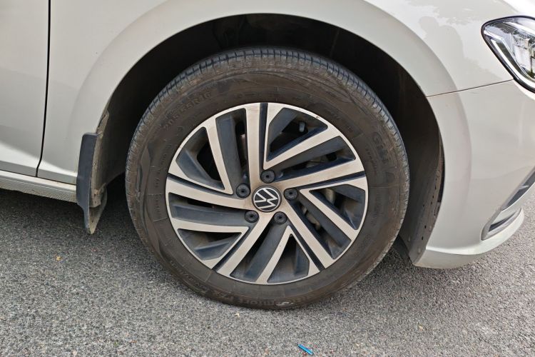 Volkswagen Lavida 2022 car image #9