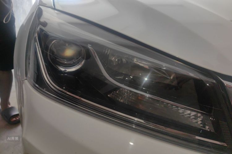 GEELY Emgrand 2018 car image #8