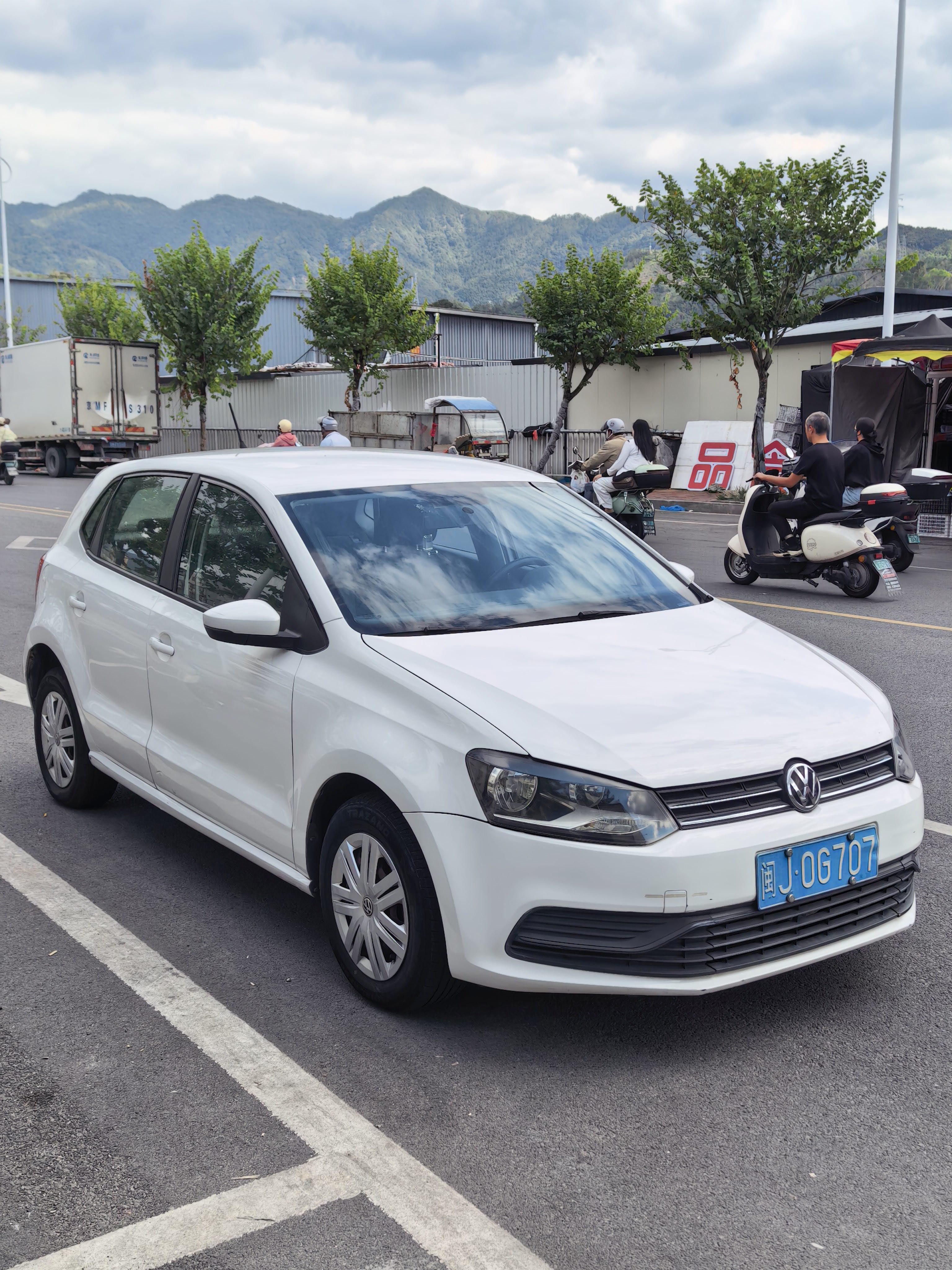 Volkswagen Polo 2017 #4 Volkswagen Polo 2017 car image #4