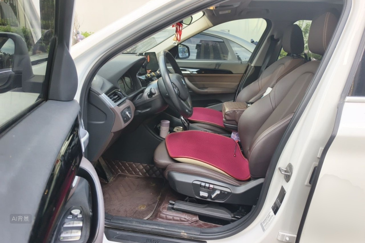 BMW X1 2021 car image #18