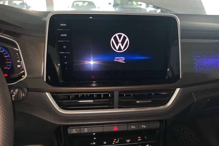 Volkswagen T-Roc 2025 immagine di auto #13