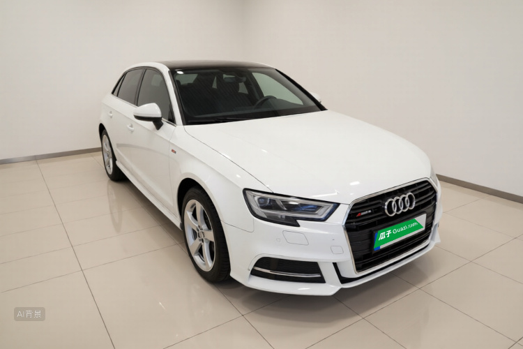 Audi A3 2019 car image #4