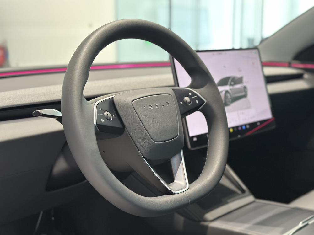 Tesla Model 3 2025 #27 Tesla Model 3 2025 car image #27