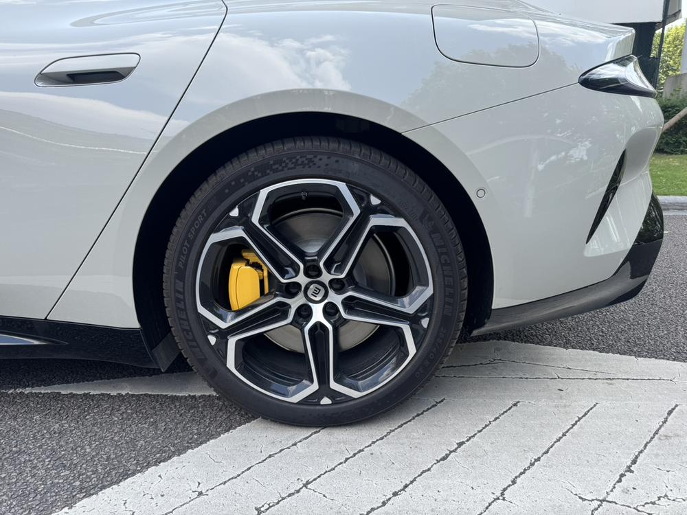 2026 immagine di auto #10