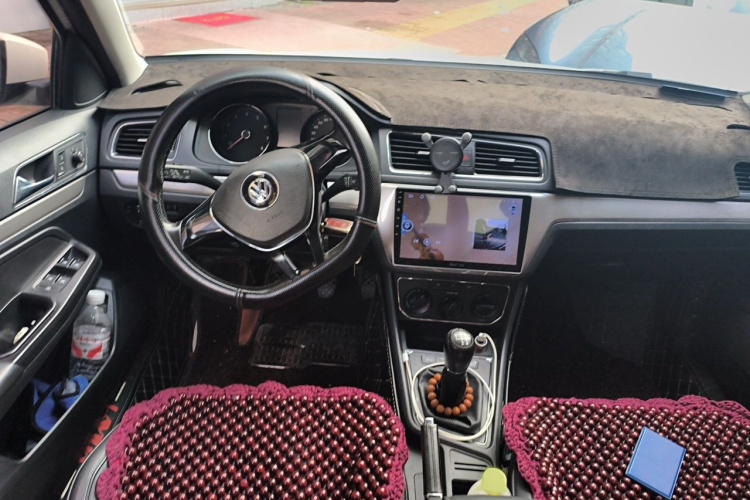 Volkswagen Lavida 2016 car image #12