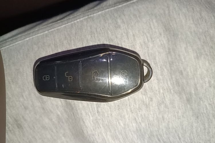 BYD Han 2023 immagine di auto #9