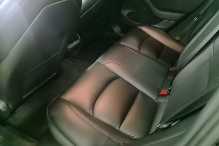 Tesla Model 3 2021 #17 Tesla Model 3 2021 car image #17