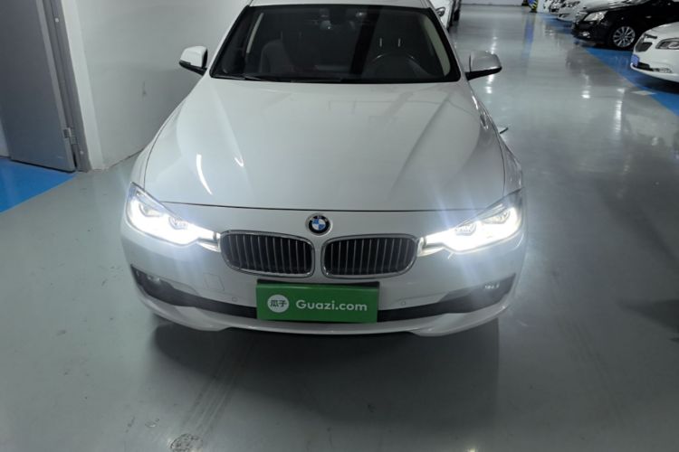 BMW 3 Series 2018 #3 BMW 3 Series 2018 image de voiture #3