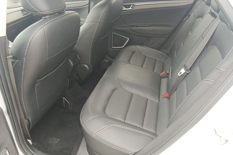 GEELY Emgrand GS 2018 #17 GEELY Emgrand GS 2018 car image #17