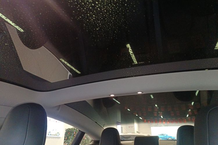 Tesla Model 3 2021 #18 Tesla Model 3 2021 car image #18