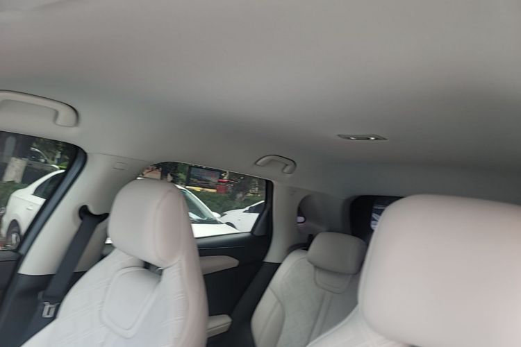 BYD YuanUP 2026 #18 BYD YuanUP 2026 car image #18