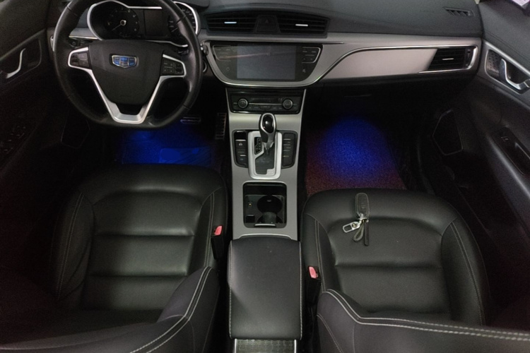 GEELY Emgrand GS 2018 car image #10