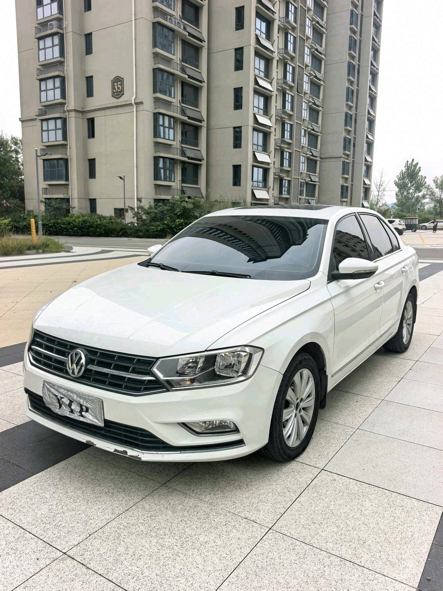 Volkswagen Bora 2016 car image 