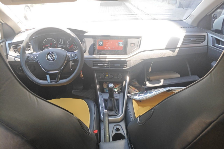 Volkswagen Polo 2020 car image #7