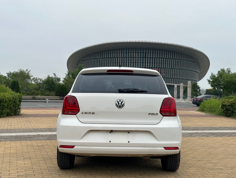 Volkswagen Polo 2015 #5 Volkswagen Polo 2015 car image #5