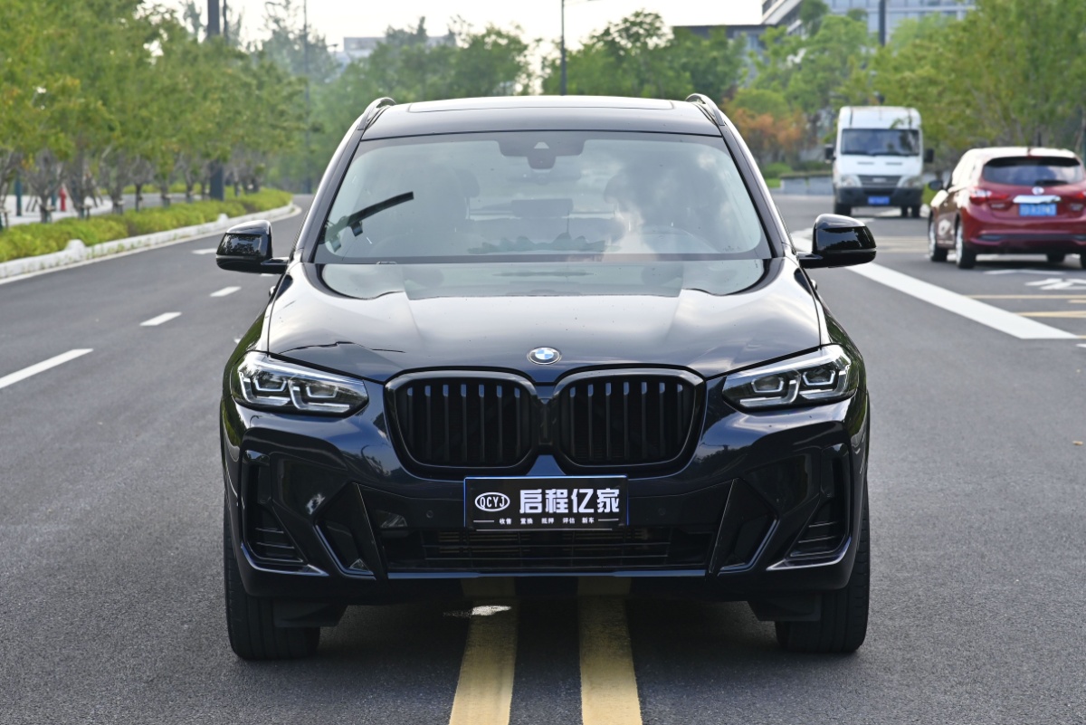 BMW X3 2022 #2 BMW X3 2022 car image #2