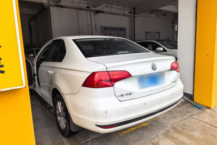 Volkswagen Bora 2018 car image #5