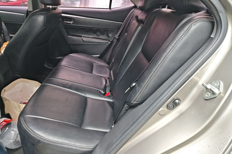Toyota Corolla 2017 #10 Toyota Corolla 2017 car image #10