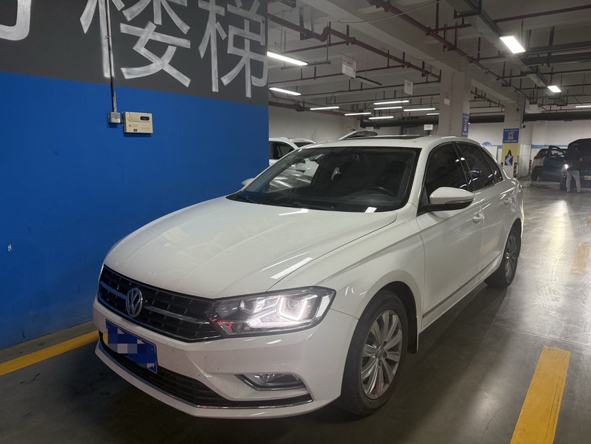 Volkswagen Bora 2018 car image 