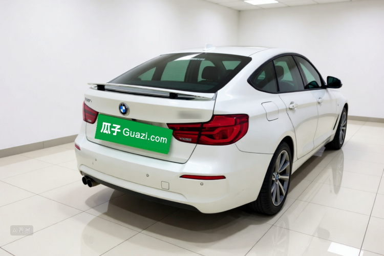 BMW 3 Series GT 2018 car image #7