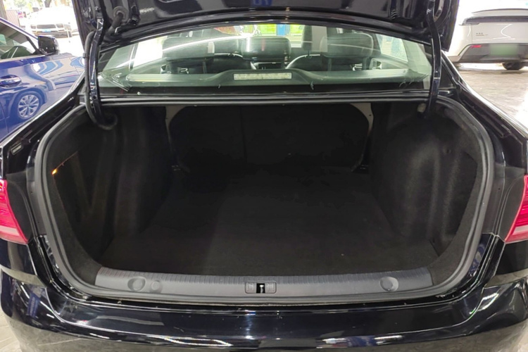 Volkswagen Lavida 2017 #19 Volkswagen Lavida 2017 car image #19