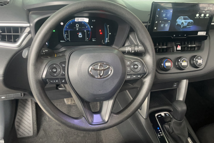 Toyota Corolla Cross 2025 immagine di auto #12