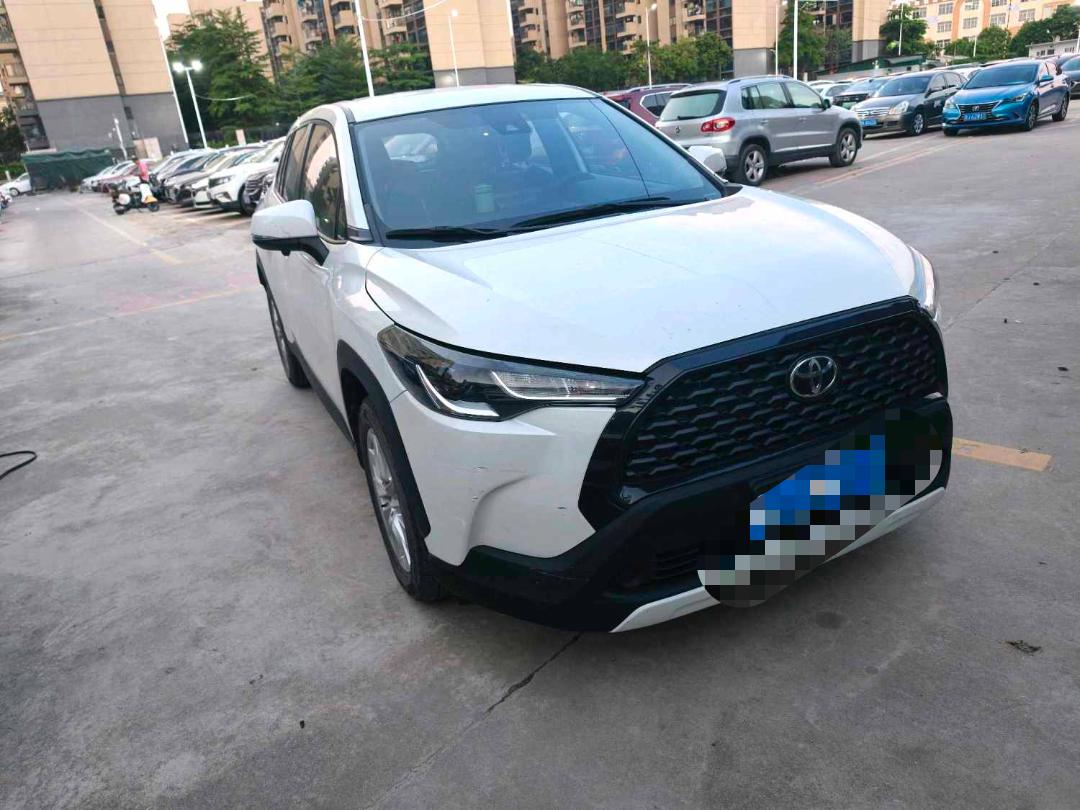 Toyota Corolla Cross 2023 immagine di auto #2