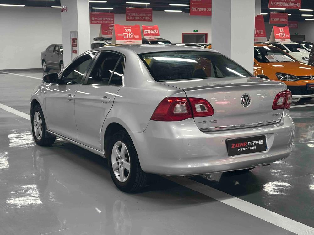 Volkswagen Bora 2010 #5 Volkswagen Bora 2010 изображение автомобиля #5