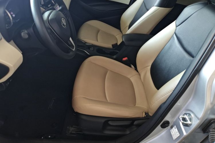 Toyota Corolla 2019 #17 Toyota Corolla 2019 car image #17