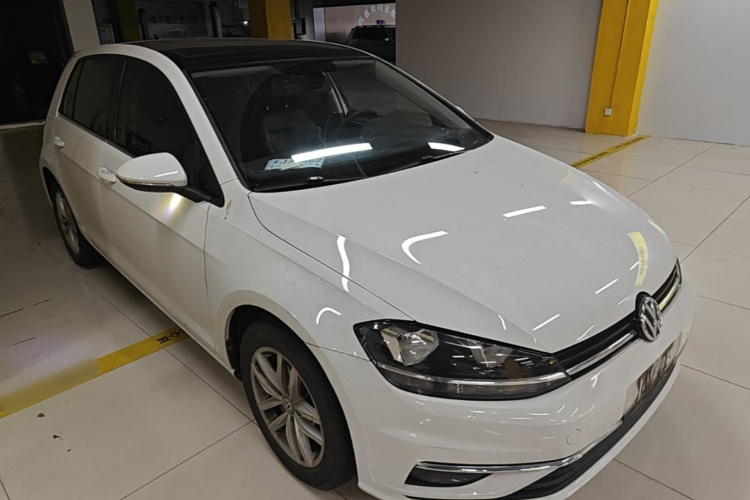 Volkswagen Golf 2019 #4 Volkswagen Golf 2019 car image #4