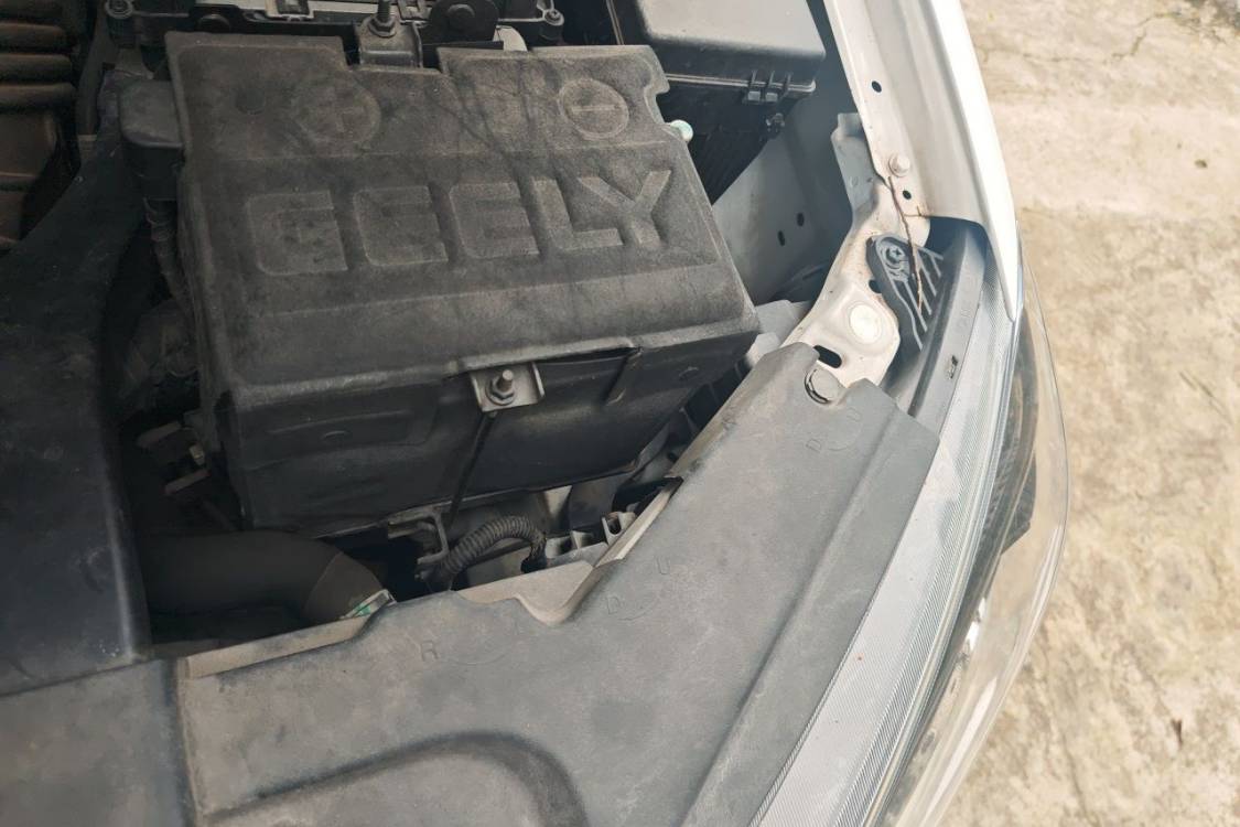 GEELY Emgrand 2019 #12 GEELY Emgrand 2019 car image #12