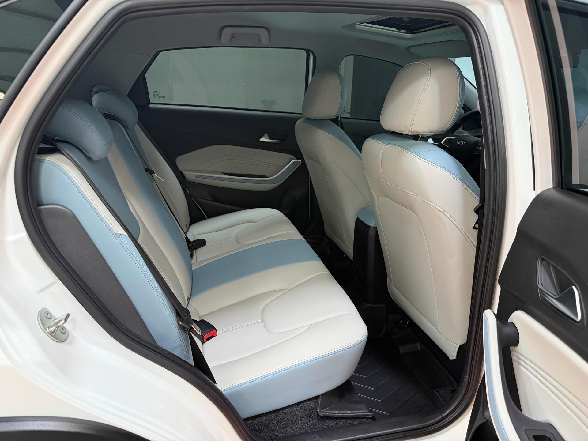 Chery Tiggo 3x 2022 صورة سيارة #11