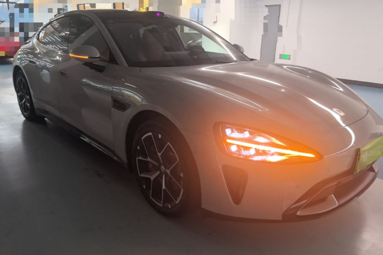 MI SU7 2025 car image #4