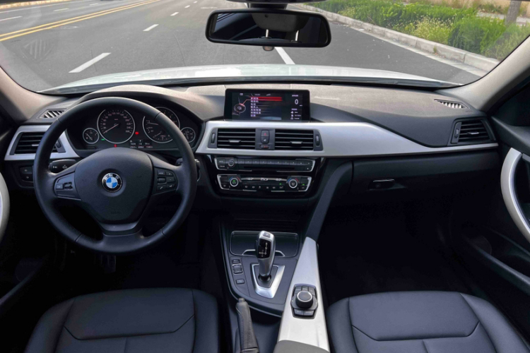 BMW 3 Series 2015 #17 BMW 3 Series 2015 immagine di auto #17
