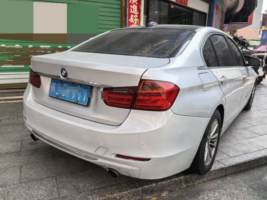 BMW 3 Series 2012 #8 BMW 3 Series 2012 car image #8