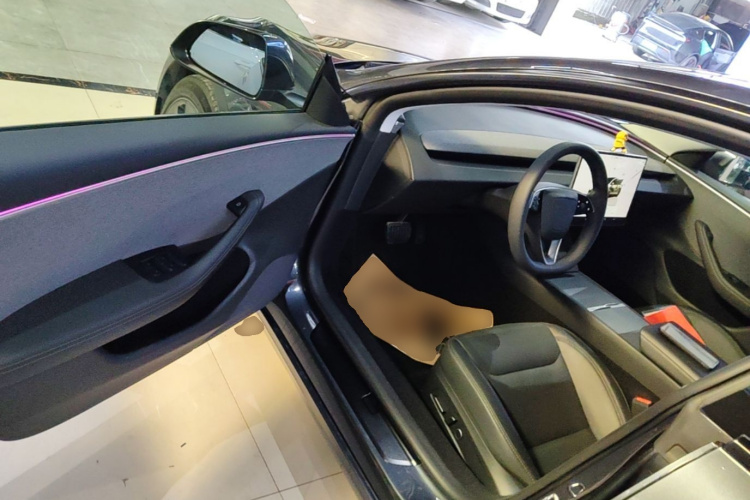 Tesla Model 3 2024 #16 Tesla Model 3 2024 car image #16