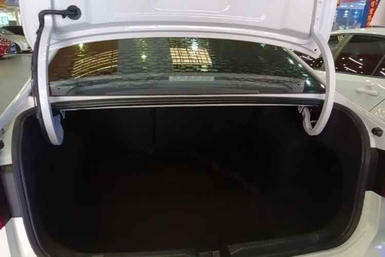 Volkswagen Lavida 2019 car image #19