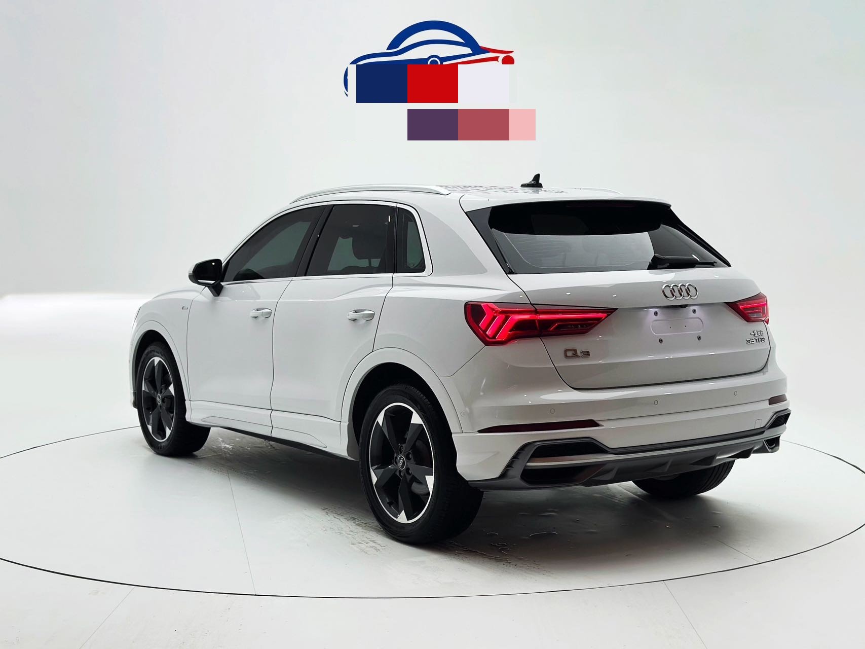 Audi Q3 2023 #4 Audi Q3 2023 car image #4