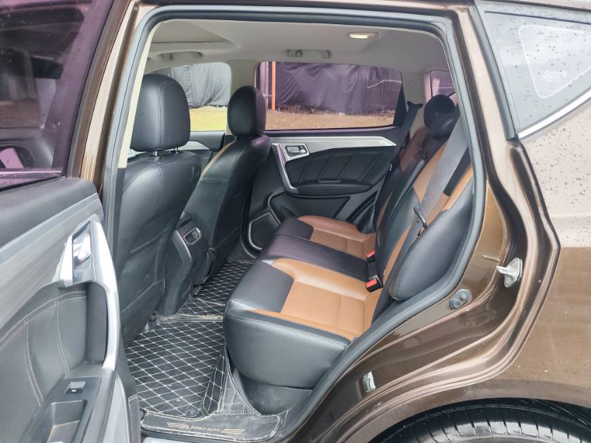 GEELY Vision X6 2016 car image #3