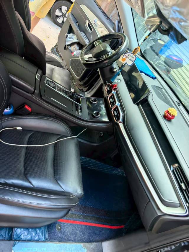 Jetour X70 PLUS 2021 image de voiture #4