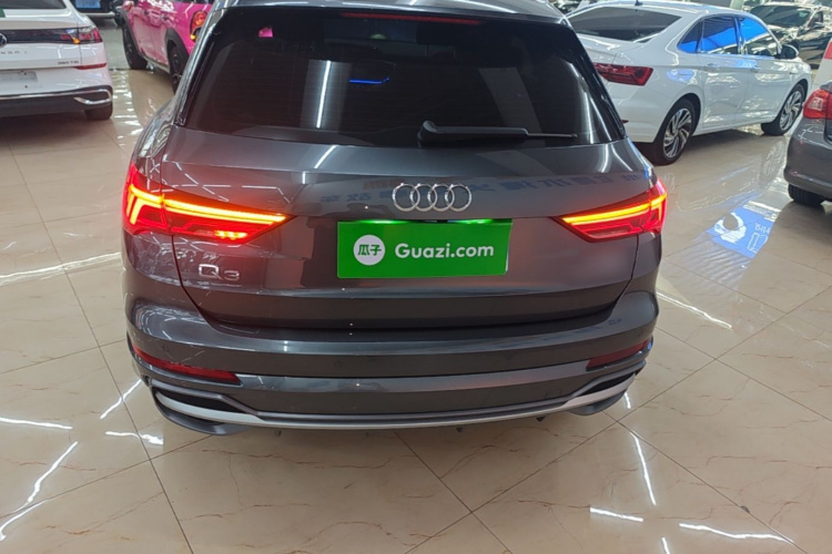 Audi Q3 2023 #4 Audi Q3 2023 car image #4