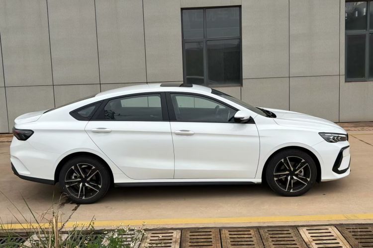 GEELY Binray 2025 #4 GEELY Binray 2025 imagen de coche #4