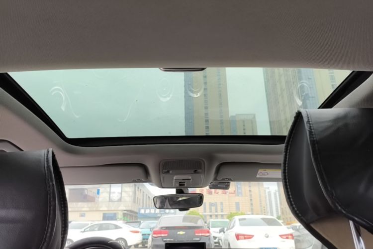 Audi A3 2018 car image #18