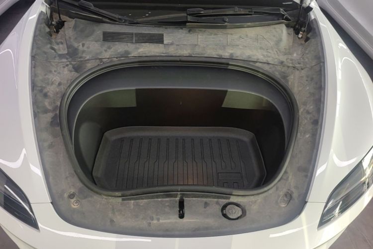 Tesla Model 3 2025 #20 Tesla Model 3 2025 car image #20
