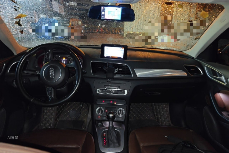 Audi Q3 2016 car image #11