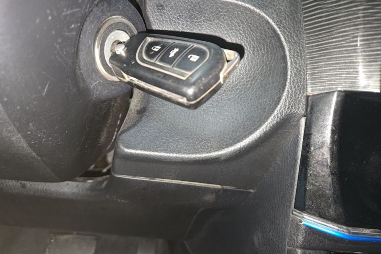 Toyota Corolla 2018 #9 Toyota Corolla 2018 car image #9