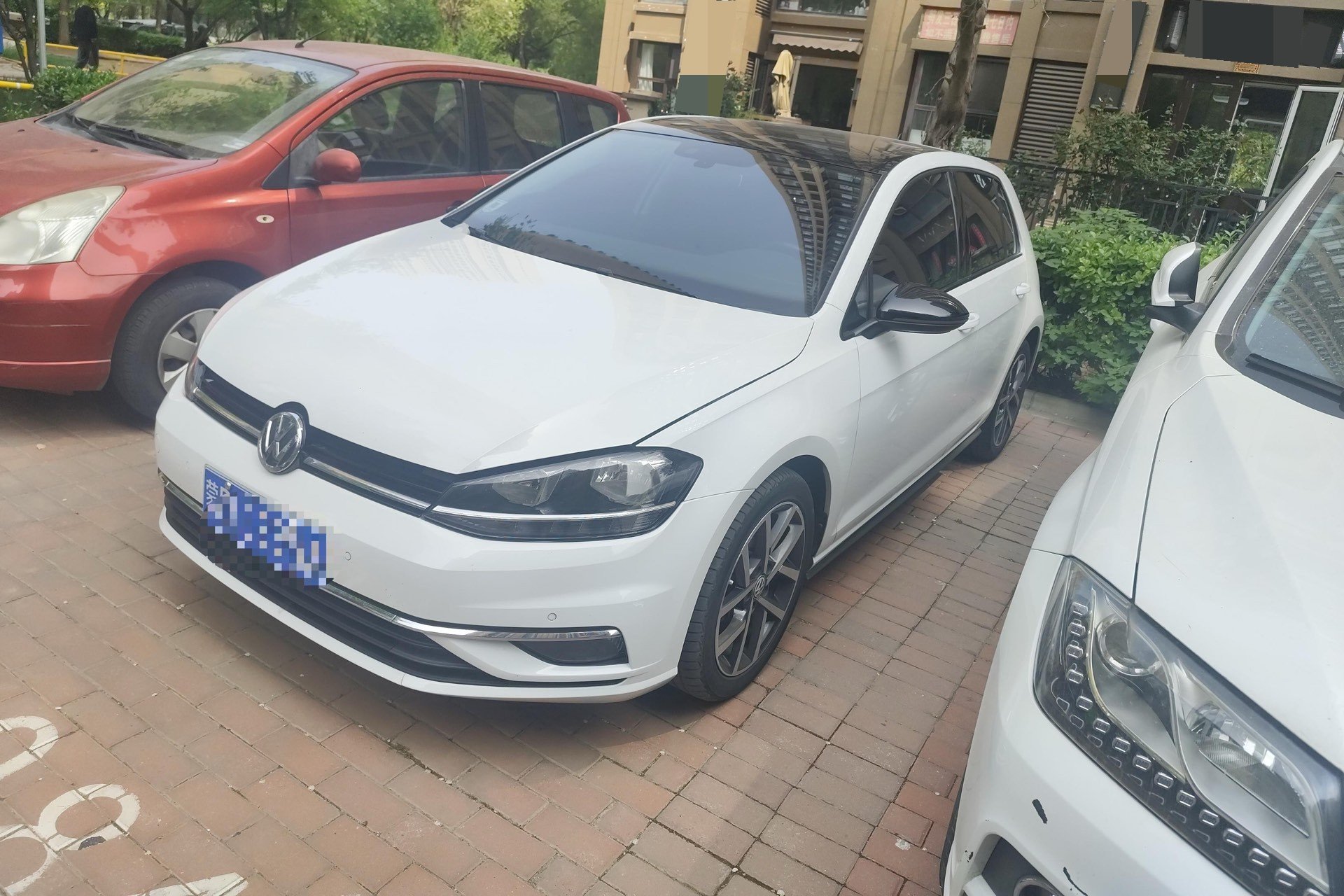 2019 2019 car image