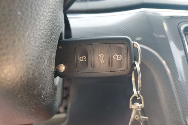 Volkswagen Lavida 2016 car image #9