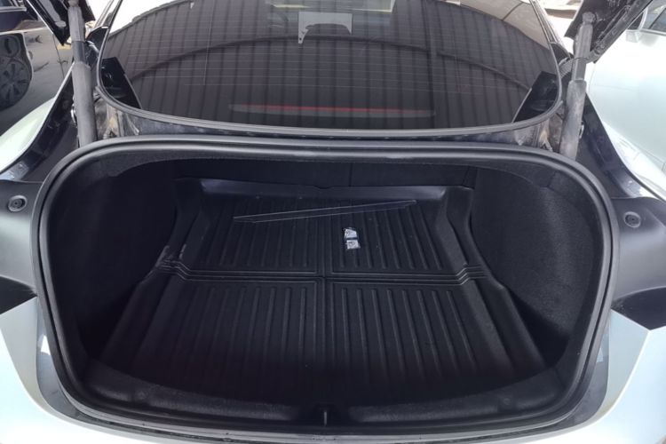 Tesla Model 3 2025 #21 Tesla Model 3 2025 car image #21