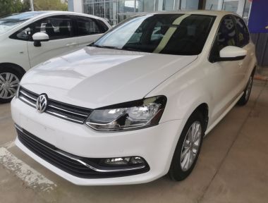 Volkswagen Polo 2017 Volkswagen Polo 2017 car image